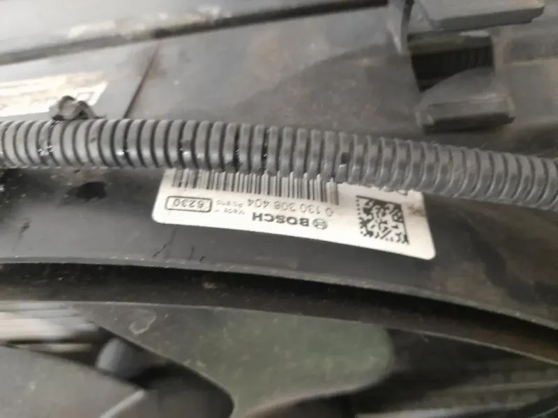 Radiatore Acqua 13267655 Opel Astra J 2010