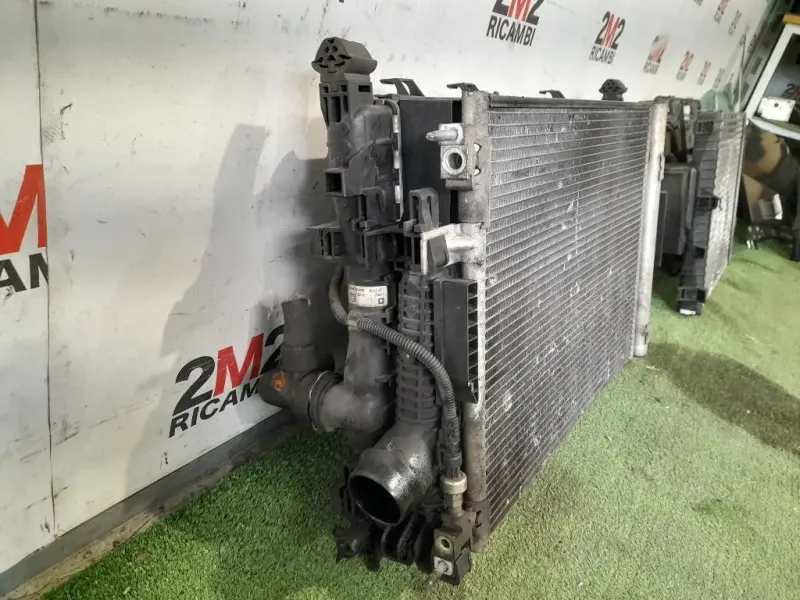 Radiatore Acqua 13267655 Opel Astra J 2010