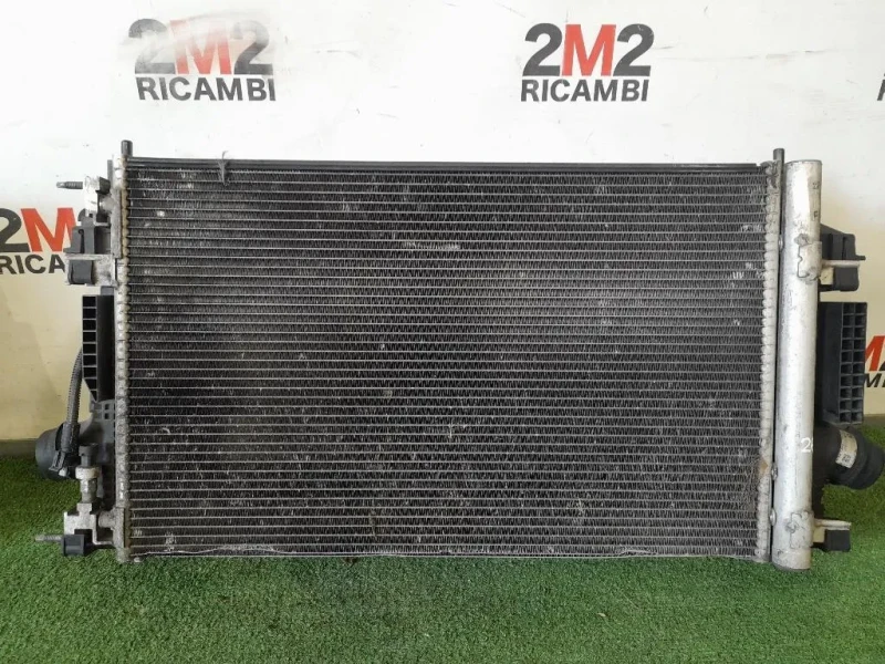 Radiatore Acqua 13338841 13377763 Opel Insignia A 2009