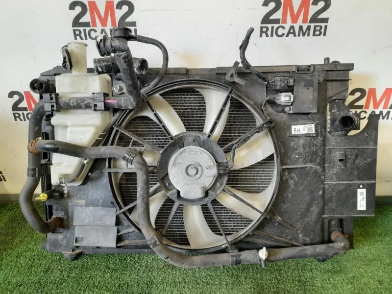Radiatore Acqua 4221348630 Toyota Yaris IV 2014