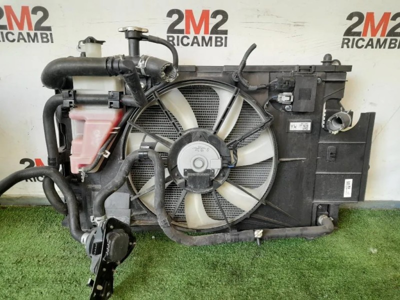 Radiatore Acqua 4221348630 Toyota Yaris IV 2014
