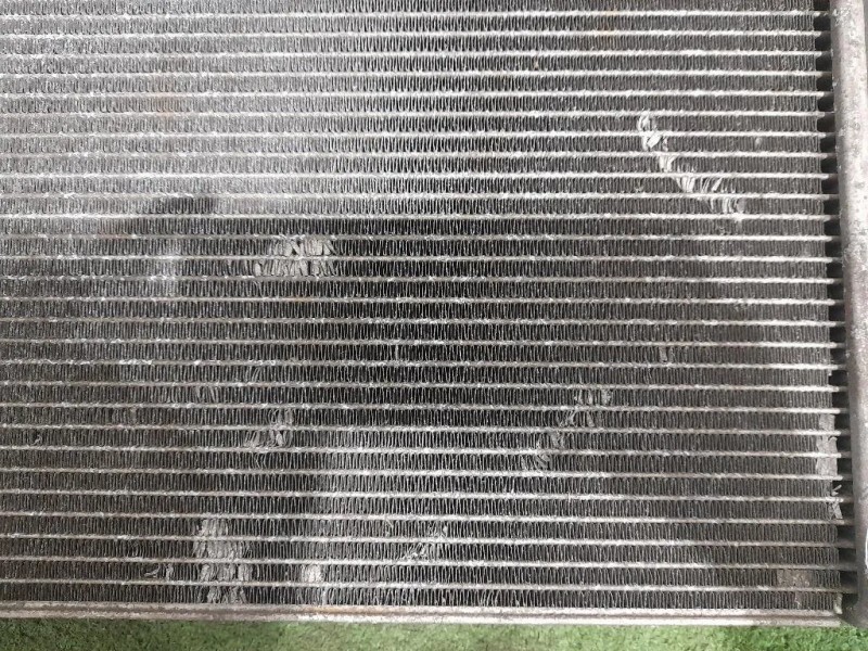 Radiatore Acqua 1K0121251N Volkswagen GOLF V 2004