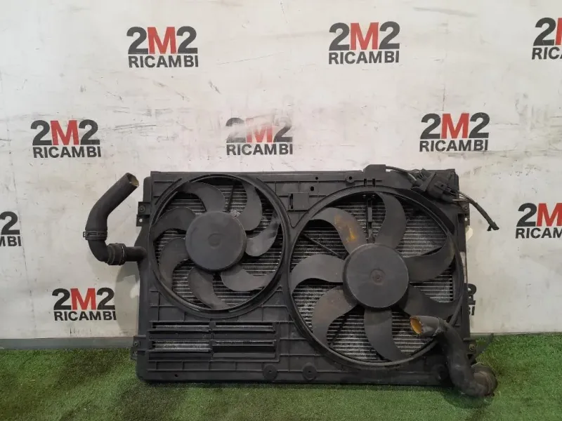 Radiatore Acqua 1K0121251N Volkswagen GOLF V 2004