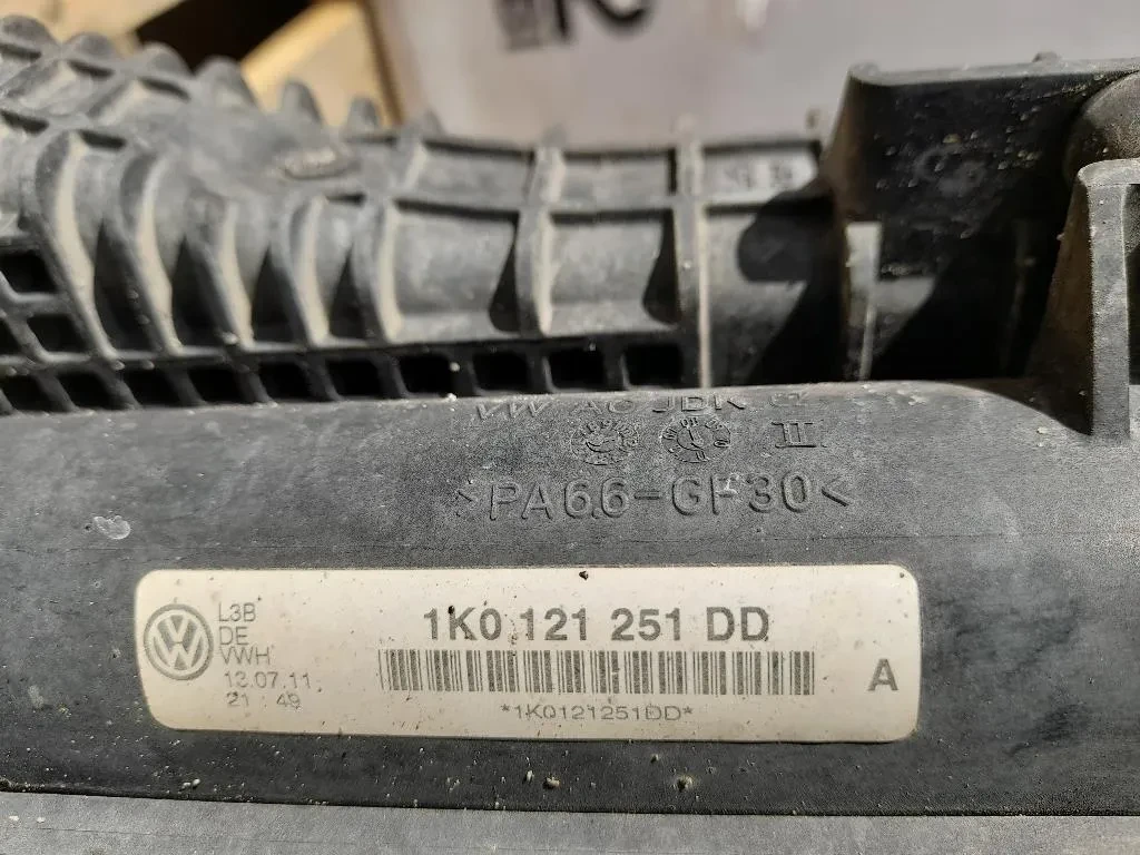 Radiatore Acqua 1K0121251DD Volkswagen GOLF VI 2009