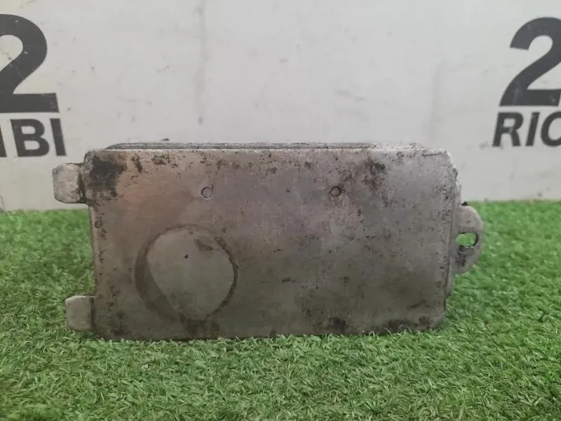 Radiatore OLIO Cambio AUT AW837A095AA Jaguar XF I 2011