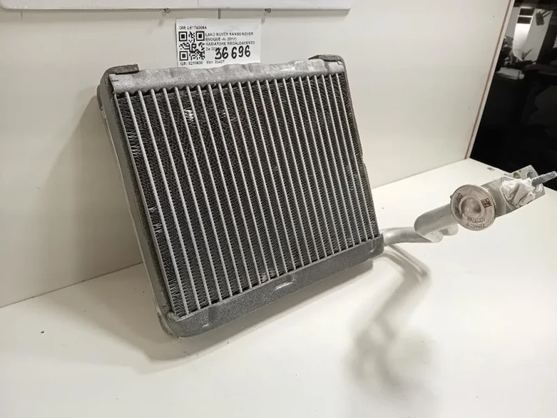 Radiatore Riscaldamento L5174008A Land Rover Range Rover Evoque I 2011