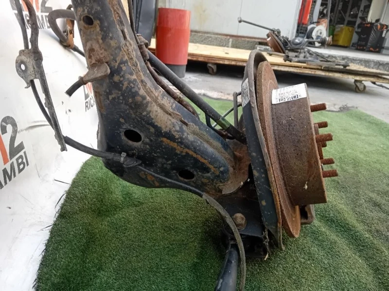 Meccanica Completa POST SX MECCANICA COMPLETA POST SX Toyota RAV 4 II 2000