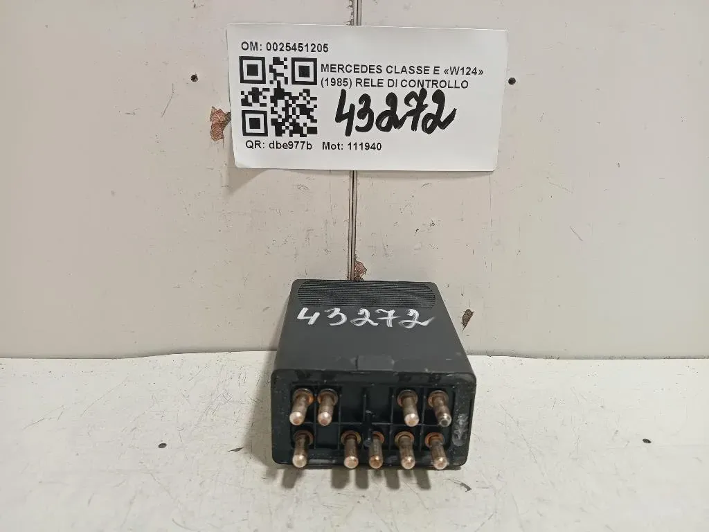 RELE DI Controllo 0025451205 Mercedes Classe E W124 1985