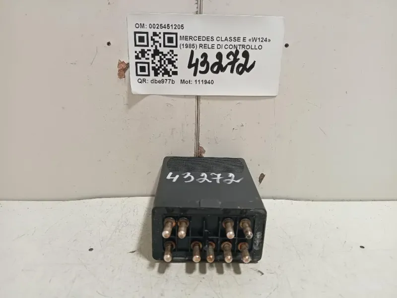 RELE DI Controllo 0025451205 Mercedes Classe E W124 1985