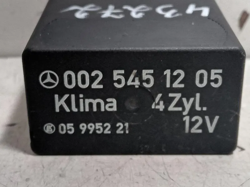 RELE DI Controllo 0025451205 Mercedes Classe E W124 1985