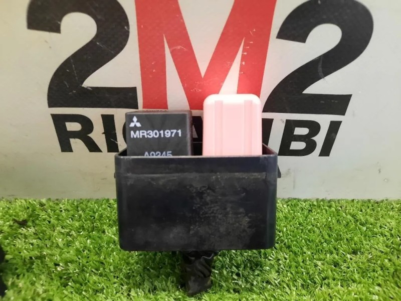 RELE DI Controllo 0568002920 MR301971 Mitsubishi Pajero III 2000