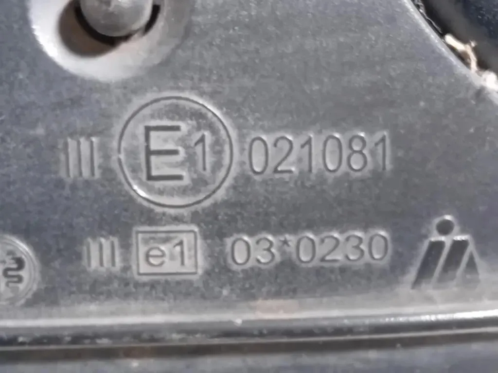 Retrovisore Esterno ANT DX 7 FILI SPECCHIO VETRO SPECCHIETTO Alfa Romeo Giulietta 2010