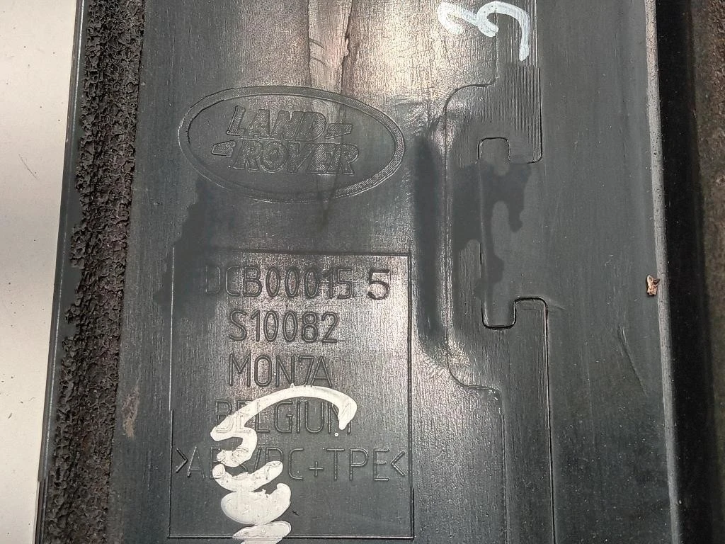 Modanatura Adesiva Montante Centrale SX DCB000155 Land Rover Discovery IV 2010