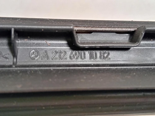 Modanatura Adesiva Montante Parabrezza DX A2126901082 Mercedes Classe GLE W166 2015