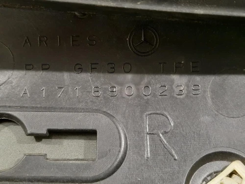 Modanatura Adesiva Montante Parabrezza DX A1716900239 Mercedes Classe SLK R171 2004