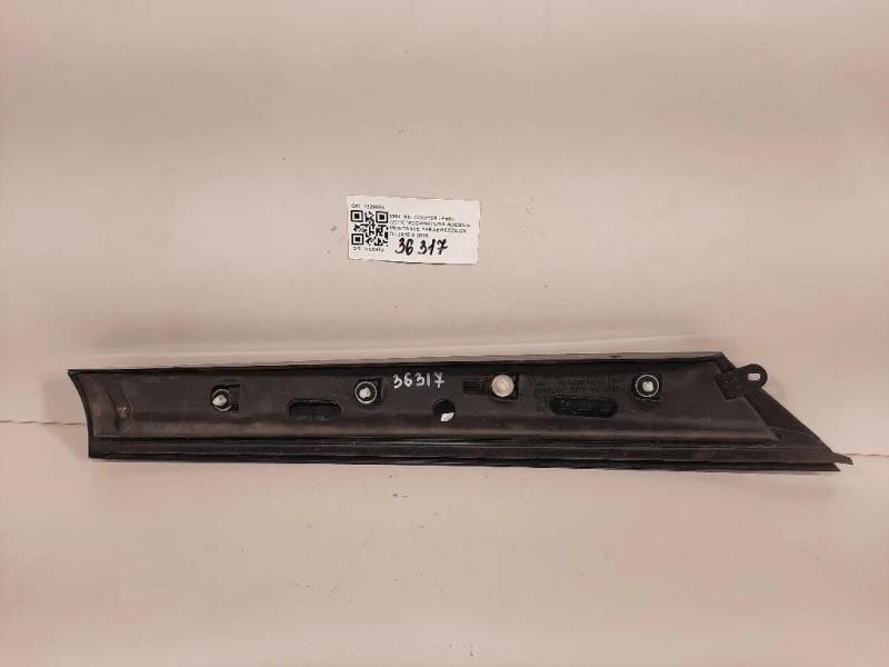 Modanatura Adesiva Montante Parabrezza DX 7329050 Mini MINI Cooper F55 2018