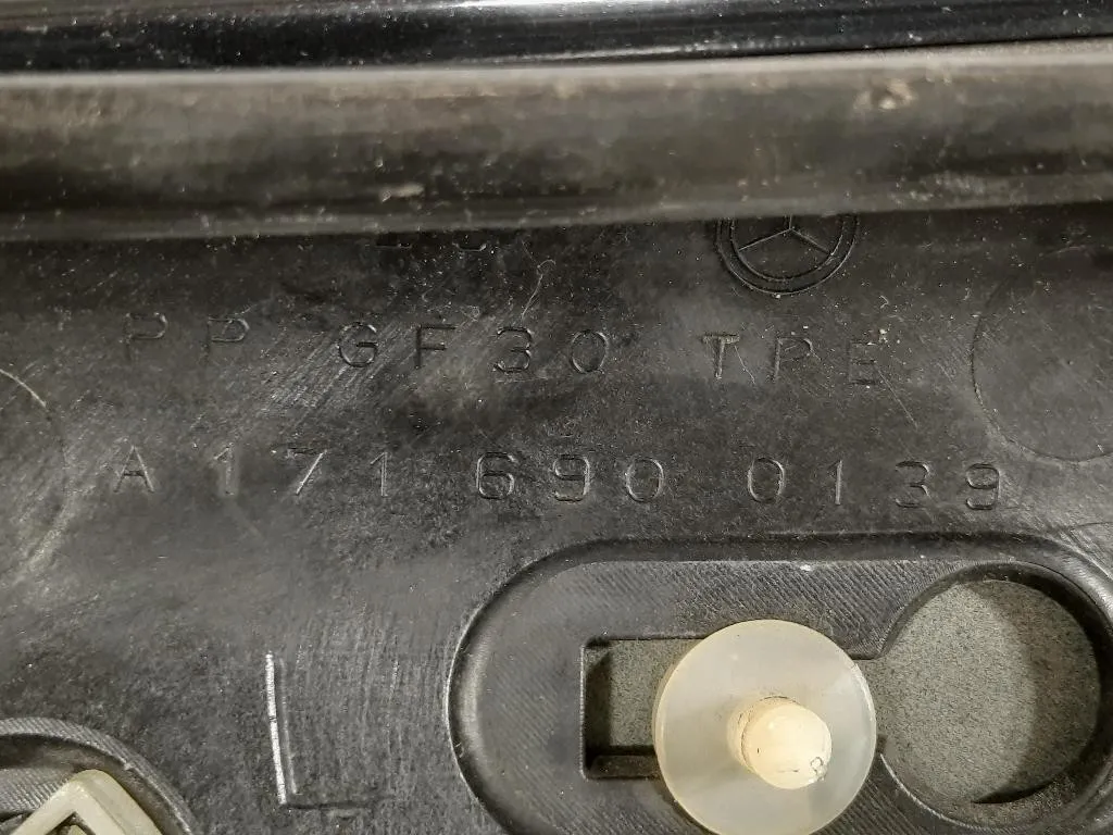 Modanatura Adesiva Montante Parabrezza SX A1716900139 Mercedes Classe SLK R171 2004