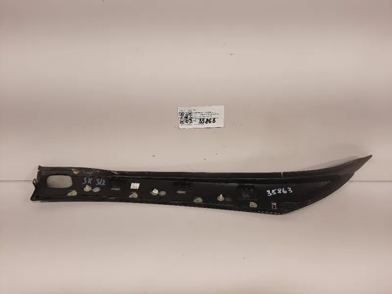 Modanatura Adesiva Montante Parabrezza SX A1716900139 Mercedes Classe SLK R171 2004