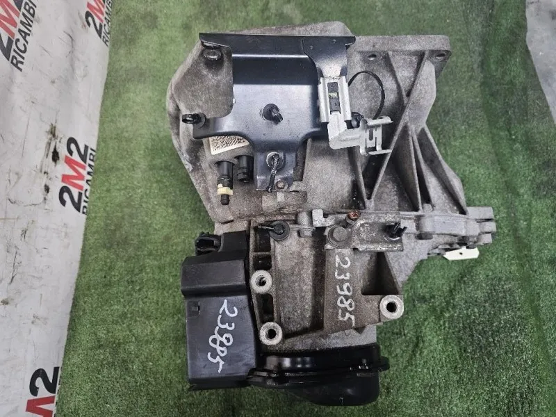Cambio F6JBD 8A6R7002EB Ford Fiesta VI 2008