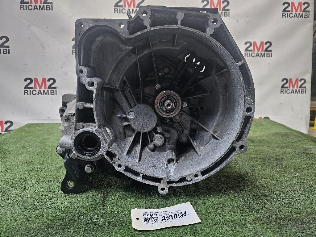 Cambio F6JBD 8A6R7002EB Ford Fiesta VI 2008