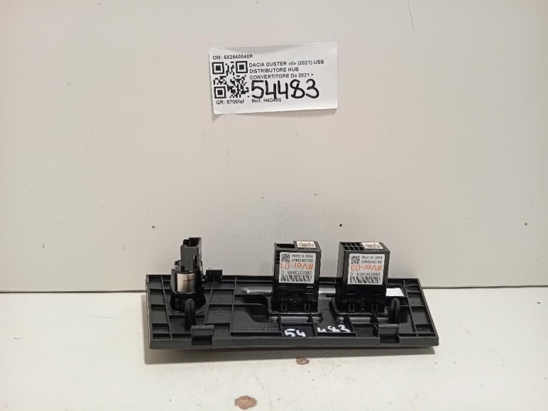 USB Distributore HUB Convertitore 682640040R Dacia Duster II 2021