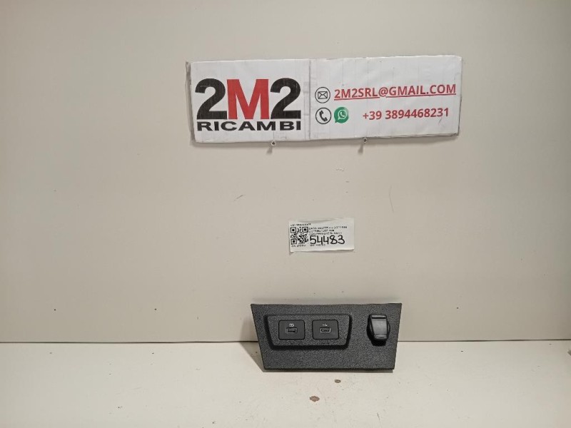 Modanatura Adesiva Porta Parte ANT POST DX 68504162AA Jeep Grand Cherokee IV 2011