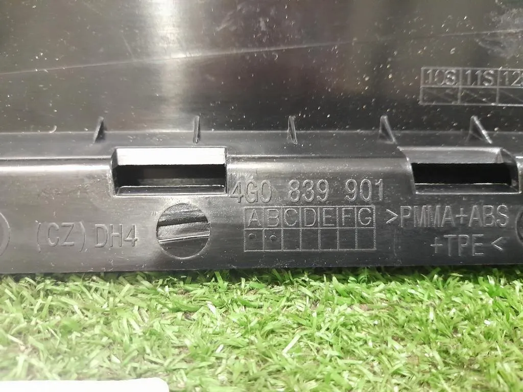 Modanatura Adesiva Porta Parte ANT POST SX 4G0839901B Audi A6 4G5 Avant 2012