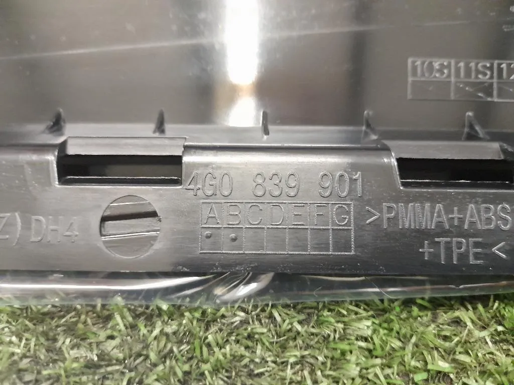 Modanatura Adesiva Porta Parte ANT POST SX 4G0839901B Audi A6 4G5 Avant 2012