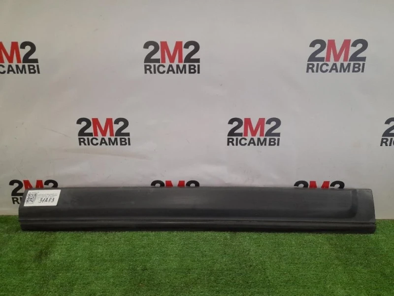 Modanatura Adesiva Porta ANT DX DGP000123 Land Rover Discovery IV 2010