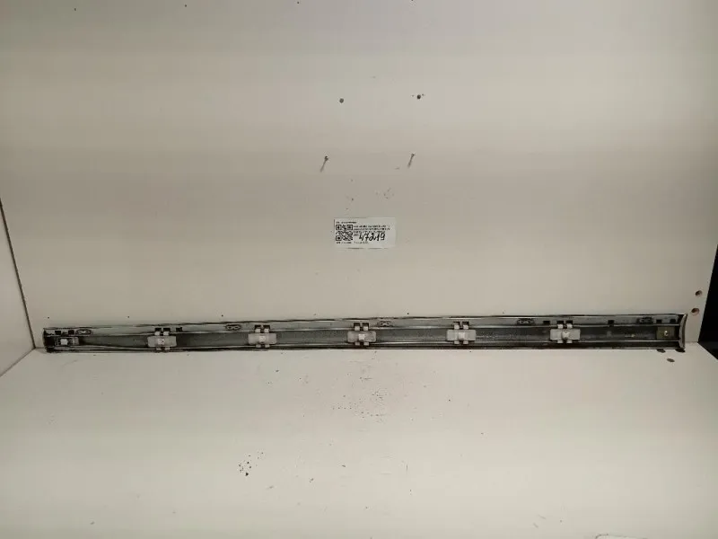 Modanatura Adesiva Porta ANT DX A2116902062 Mercedes Classe E W211 2002