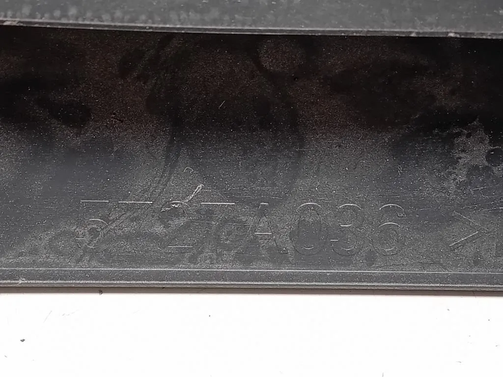 Modanatura Adesiva Porta ANT DX 5727A036 Mitsubishi Pajero IV 2007