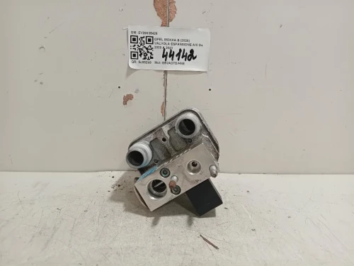 Modanatura Adesiva Porta ANT DX 9811603977 Peugeot 3008 II 2016