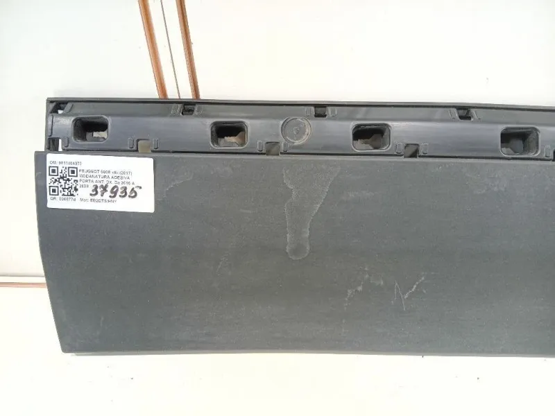 Modanatura Adesiva Porta ANT DX 9811404077 Peugeot 5008 II 2017