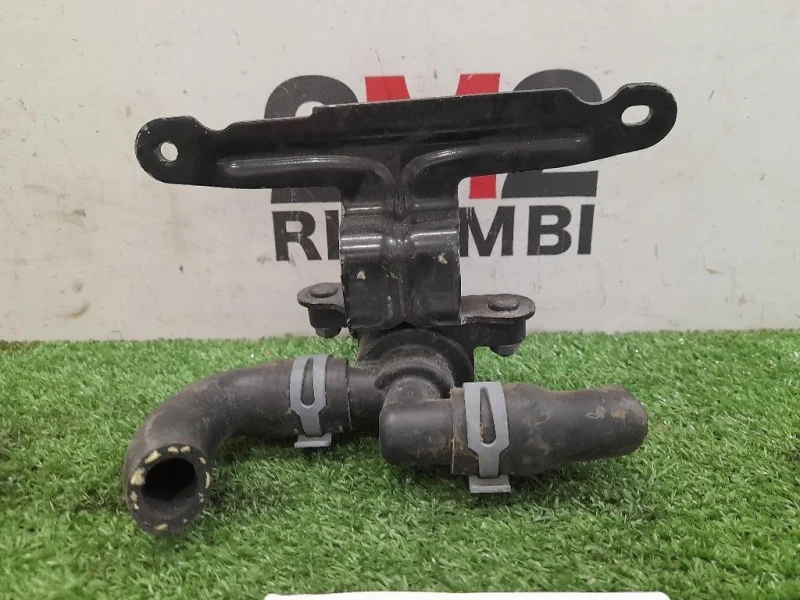 Valvola Termostatica 4H0121671D Audi A4 8K2 2012