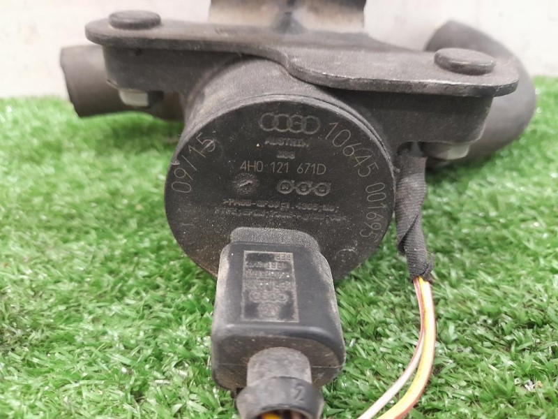 Valvola Termostatica 4H0121671D Audi A4 8K2 2012