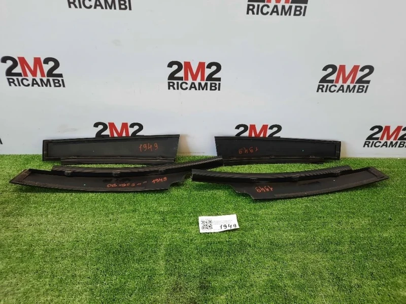 Modanatura Adesiva Porta ANT SX 95963215 Chevrolet Cruze 2009