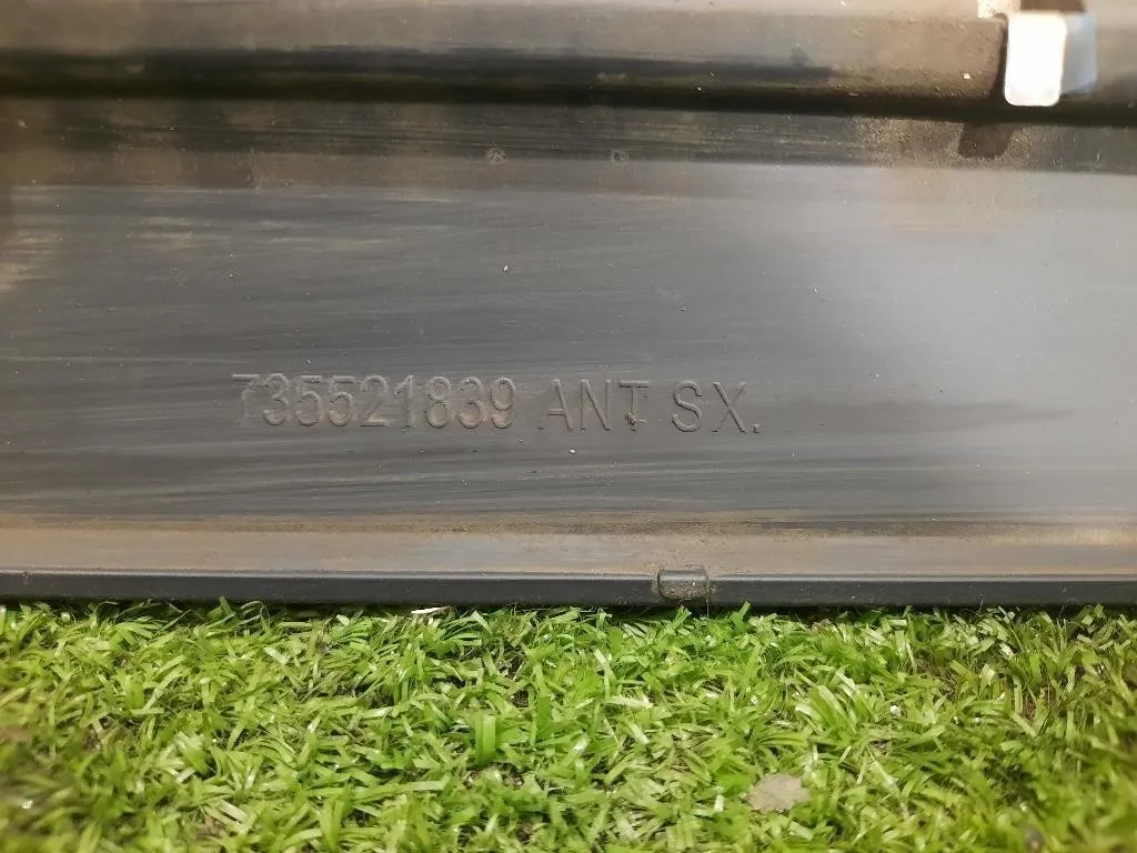 Modanatura Adesiva Porta ANT SX 735521839 Fiat 500L 2013