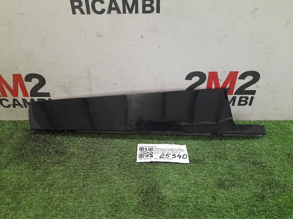 Modanatura Adesiva Porta ANT SX A2467220328 Mercedes Classe B W246 2012