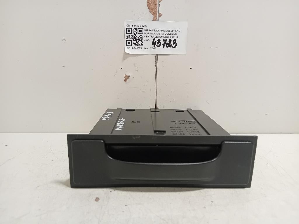 VANO Portaoggetti Console Centrale ANT 68430-VJ200 Nissan Navara 2005