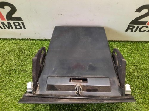 Modanatura Adesiva Porta POST DX DFR5-51RC1 Mazda CX30 2019