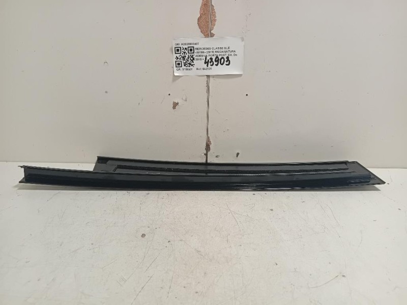 Modanatura Adesiva Porta POST DX A2926900487 Mercedes Classe GLE W166 2015