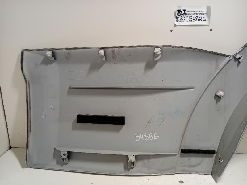 Modanatura Adesiva Porta POST DX 5757A028 Mitsubishi Pajero IV 2007