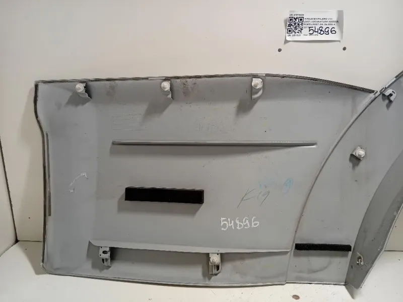 Modanatura Adesiva Porta POST DX 5757A028 Mitsubishi Pajero IV 2007