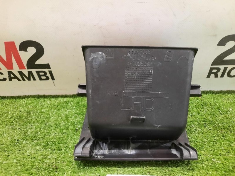 Modanatura Adesiva Porta POST DX KE760-5FAXXCA Nissan Micra V 2016