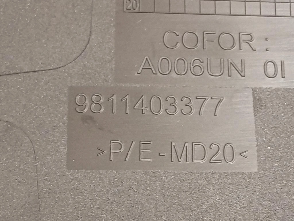 Modanatura Adesiva Porta POST DX 9811403377 Peugeot 3008 II 2016