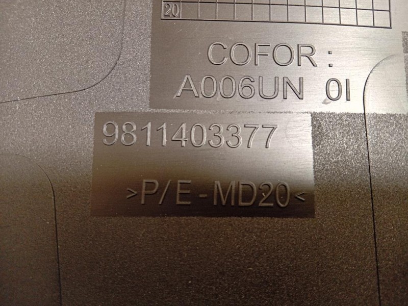 Modanatura Adesiva Porta POST DX 9811404377 Peugeot 3008 II 2016