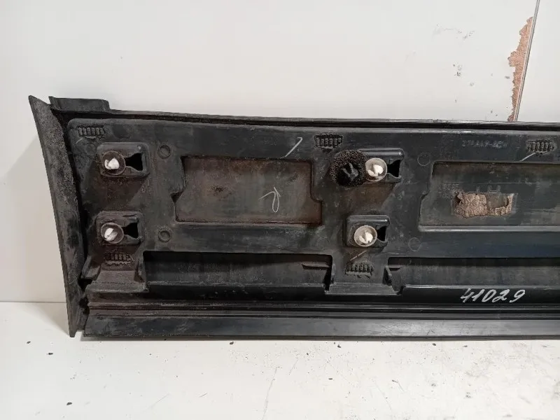 Modanatura Adesiva Porta POST SX FFK72-274A49-AC Land Rover Discovery V Sport 2019