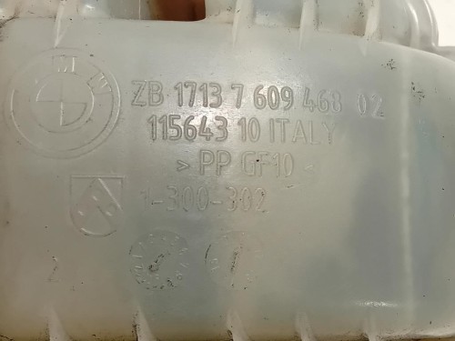 Modanatura Adesiva Porta POST SX 5757A027 Mitsubishi Pajero IV 2007