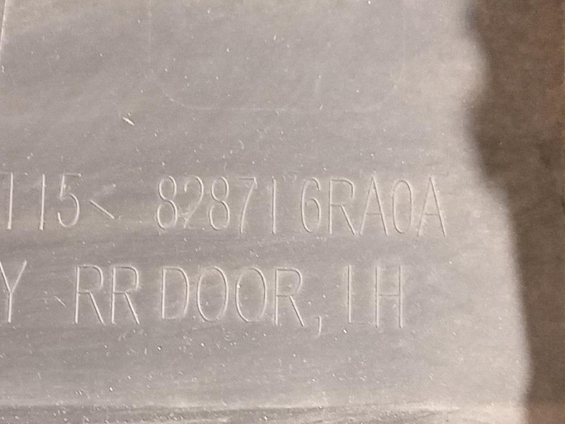 Modanatura Adesiva Porta POST SX 828716RA0A Nissan X-trail IV 2017