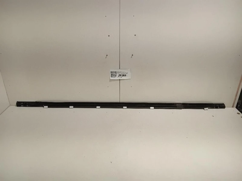 Modanatura Cristallo Deflettore SX Opel Mokka 2013